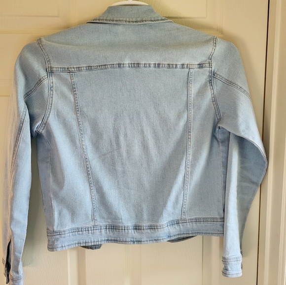Denim jacket - Picture 2 of 4